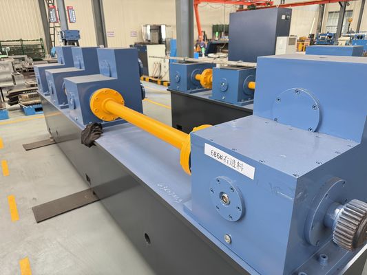 調整可能なサイズ 工業用溶接管ミール機 丸型,四角型,長方形管の生産