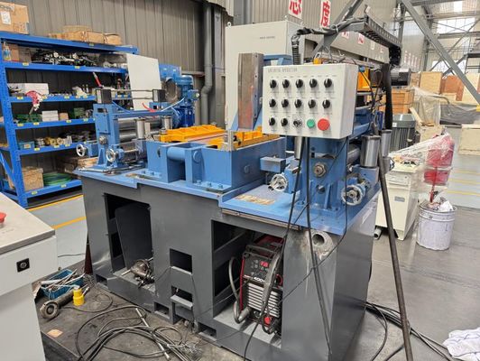 産業管の生産のための機械を形作る低炭素鋼鉄管