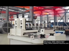 精密 溶接 管 工場 の 中 で 鉄鋼 が インフラ になる